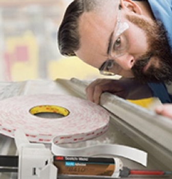 Adhesivos y selladores Adhesivos y selladores